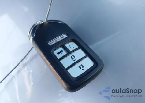 2016 Honda Civic Touring из США, поврежденный, VIN 19XFC1F92GE214437